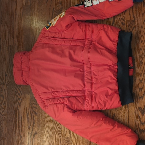 vtg Ski junkie Jacket Red Puffer Quilted retro Ski Bum resort patches sz M - Picture 8 of 15